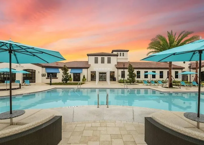 Townhome Splash Pool Bbq Free Water Park